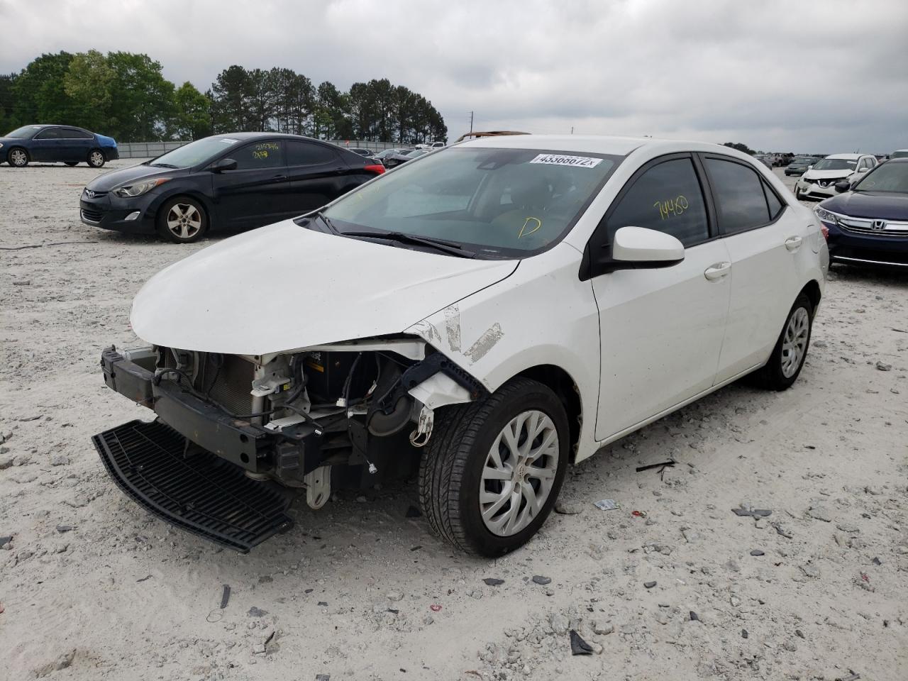 Photo 14 from auction – 2017 TOYOTA COROLLA L with VIN 5YFBURHE3HP694914