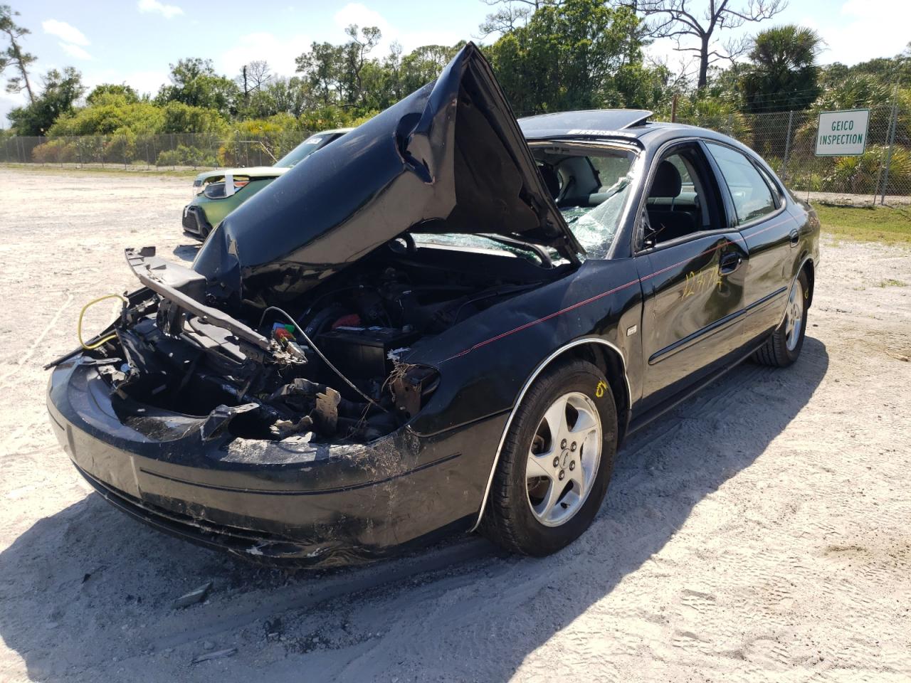 Photo 12 from auction – 2003 FORD TAURUS SES with VIN 1FAFP55S63G131268