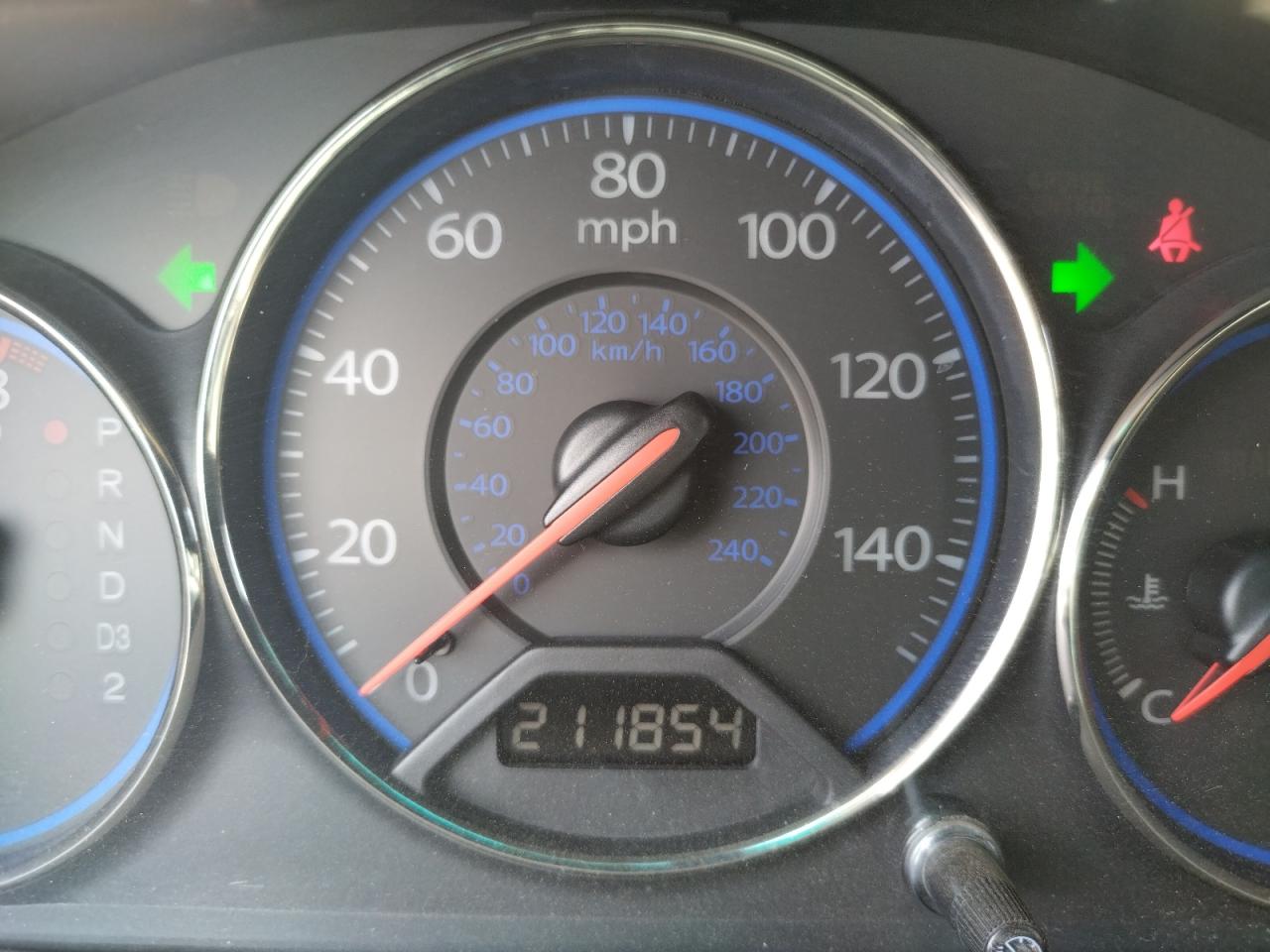 Photo 8 from auction – 2003 HONDA CIVIC LX with VIN 2HGES16523H615742