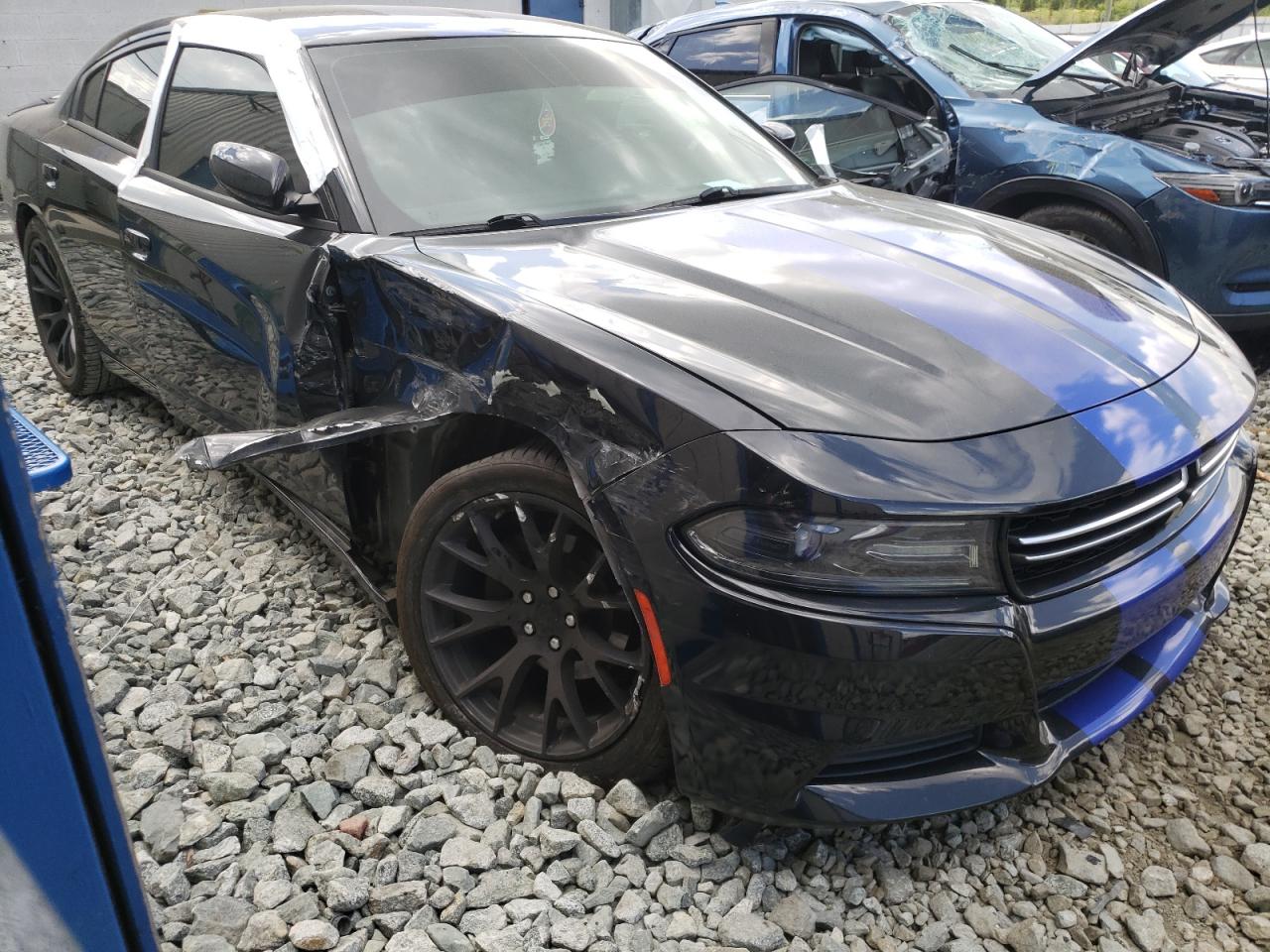 DODGE CHARGER SE 2016 with VIN 2C3CDXBG8GH104833 - Photo from auction