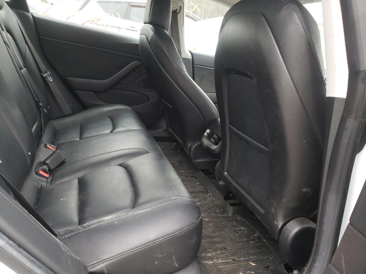 Photo 6 from auction – 2018 TESLA MODEL 3 with VIN 5YJ3E1EA6JF042214