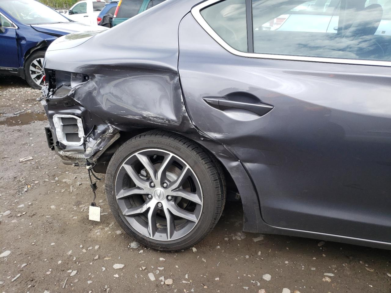 Photo 9 from auction – 2020 ACURA ILX PREMIU with VIN 19UDE2F72LA005123