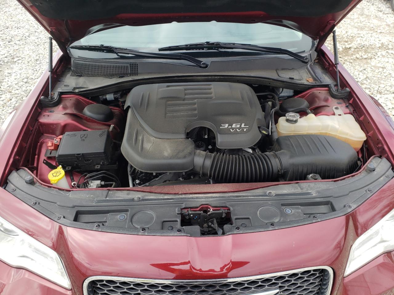 Photo 7 from auction – 2018 CHRYSLER 300 LIMITE with VIN 2C3CCAEG8JH194598