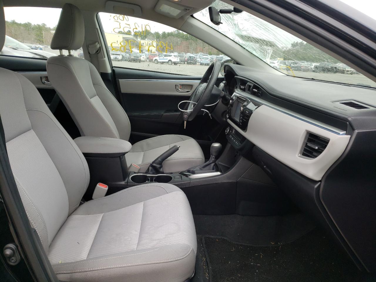 Photo 5 from auction – 2015 TOYOTA COROLLA L with VIN 2T1BURHE4FC273880
