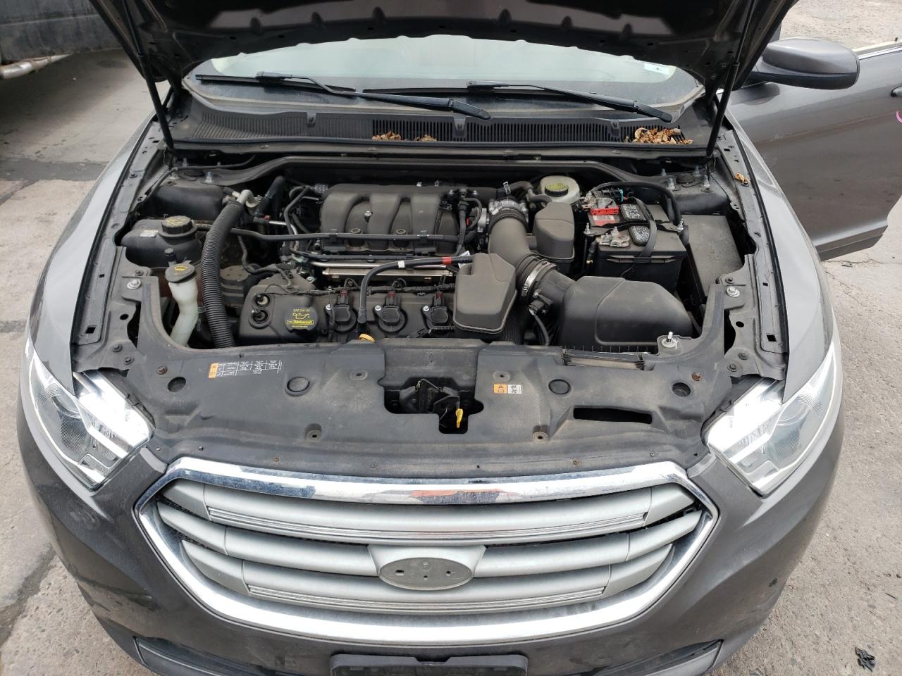 Photo 7 from auction – 2013 FORD TAURUS SEL with VIN 1FAHP2H83DG159795
