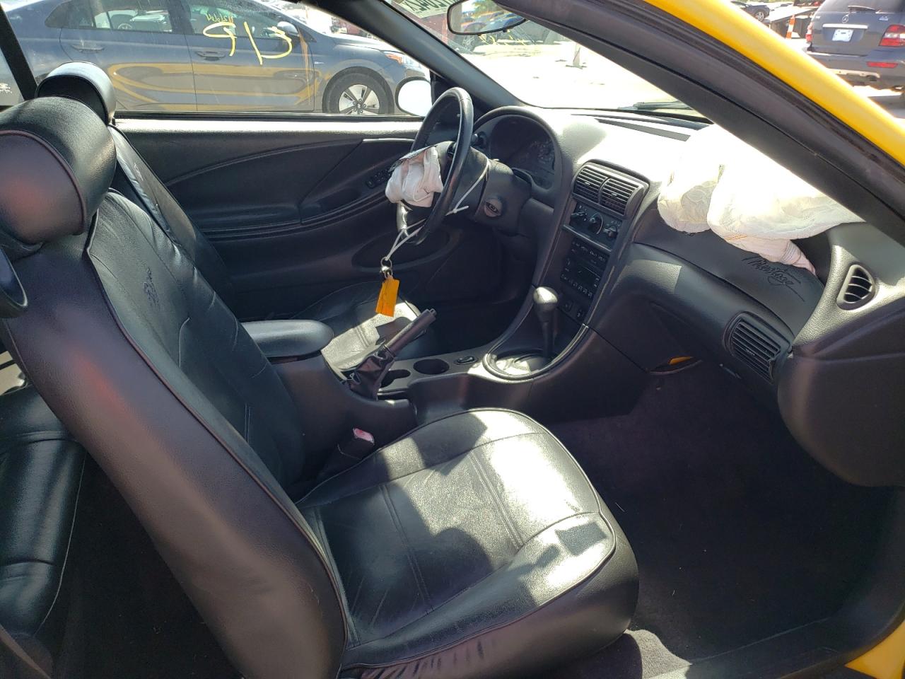 Photo 5 from auction – 2004 FORD MUSTANG with VIN 1FAFP44604F187566