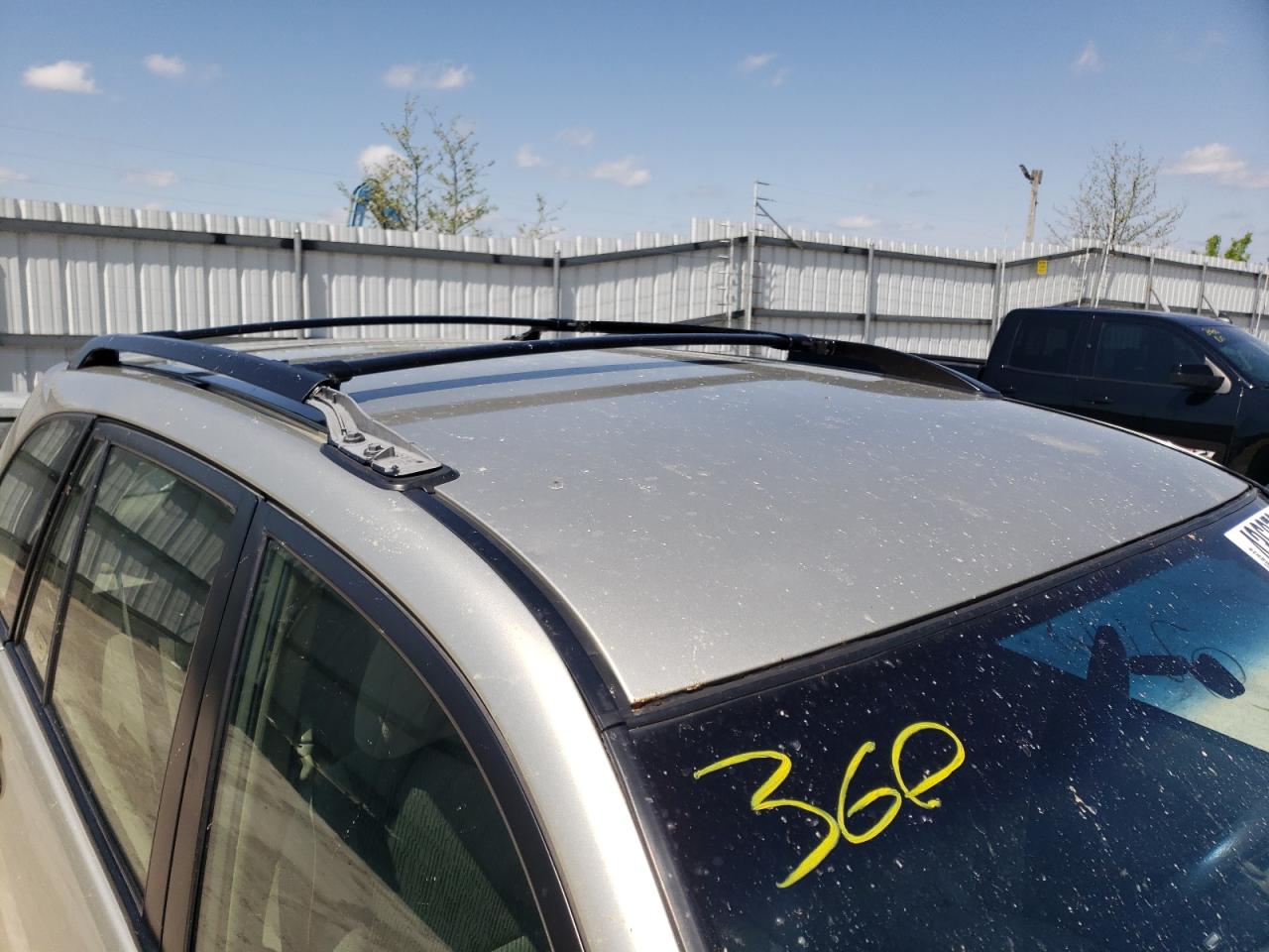 Photo 9 from auction – 2003 TOYOTA RAV4 with VIN JTEGH20V530118334
