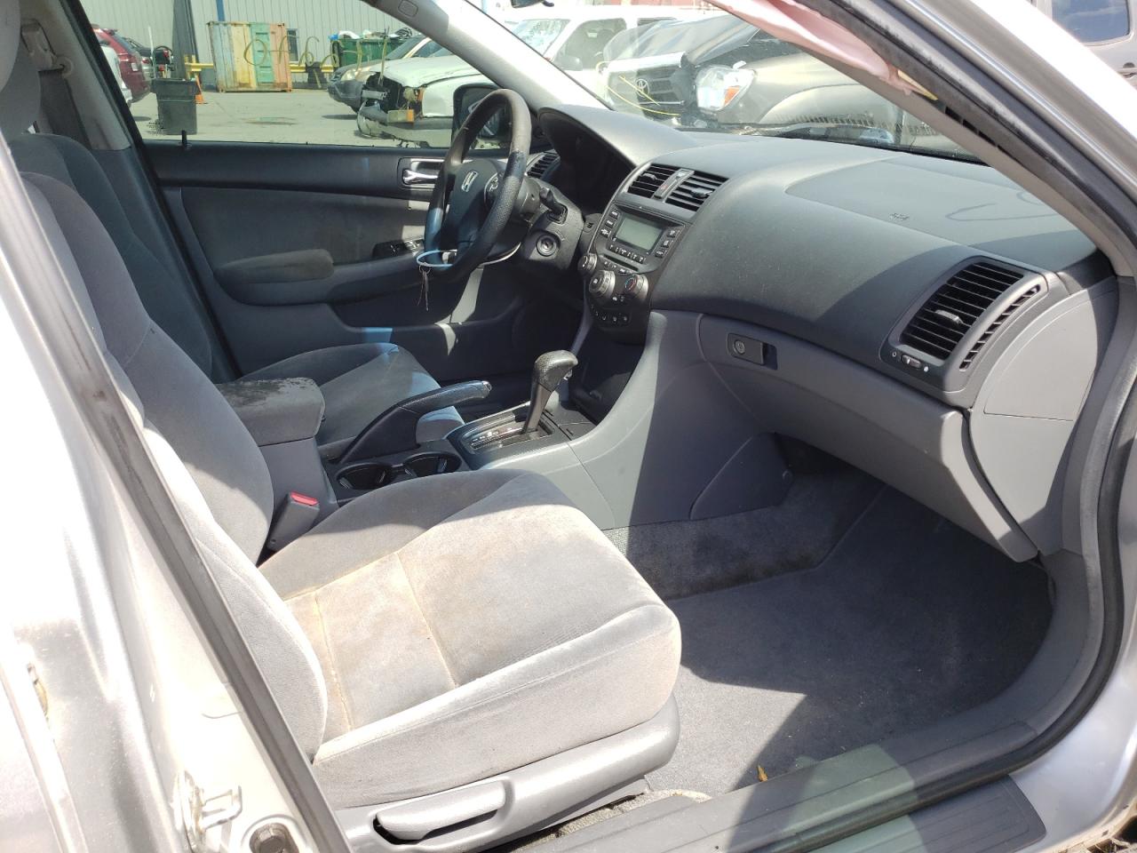 Photo 5 from auction – 2007 HONDA ACCORD VAL with VIN 1HGCM56127A010789