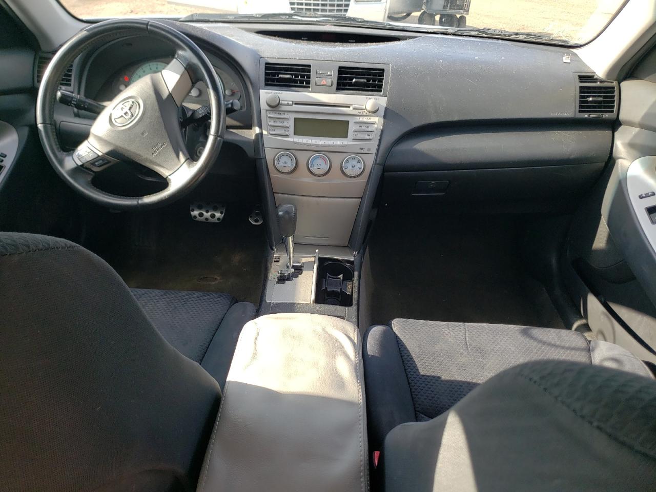 Photo 9 from auction – 2010 TOYOTA CAMRY BASE with VIN 4T1BF3EK9AU083971