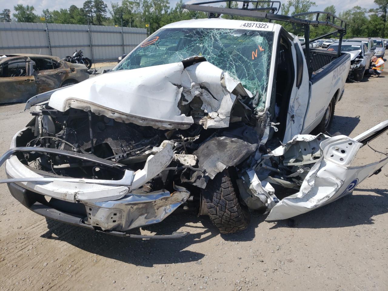 Photo 10 from auction – 2013 FORD F150 with VIN 1FTNF1CF8DKD56054