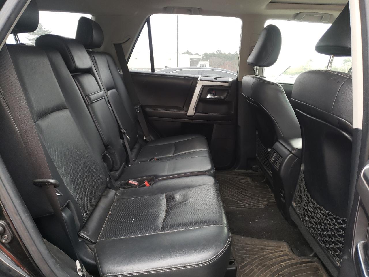 Photo 6 from auction – 2016 TOYOTA 4RUNNER SR with VIN JTEBU5JR7G5282198