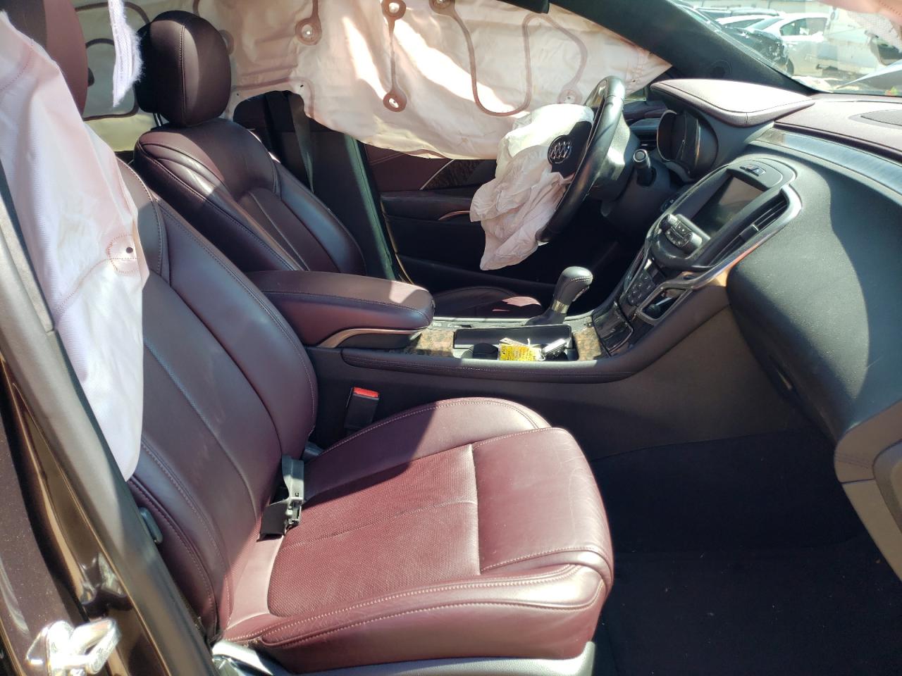 Photo 5 from auction – 2014 BUICK LACROSSE T with VIN 1G4GF5G3XEF263493