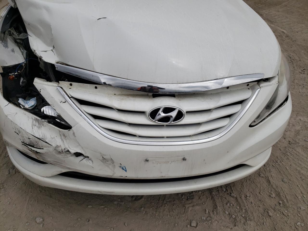 Photo 7 from auction – 2011 HYUNDAI SONATA GLS with VIN 5NPEB4AC4BH245857