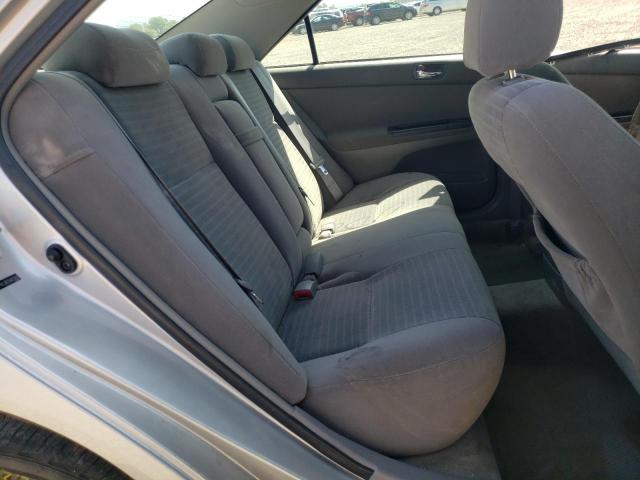Photo 6 from auction – 2005 TOYOTA CAMRY with VIN 4T1BE32K75U431747