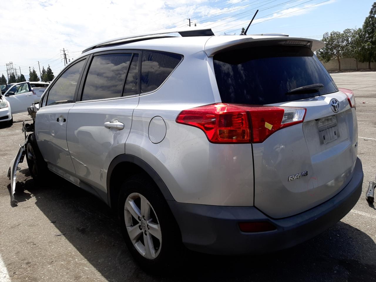 Photo 3 from auction – 2013 TOYOTA RAV4 XLE with VIN 2T3WFREV9DW040760
