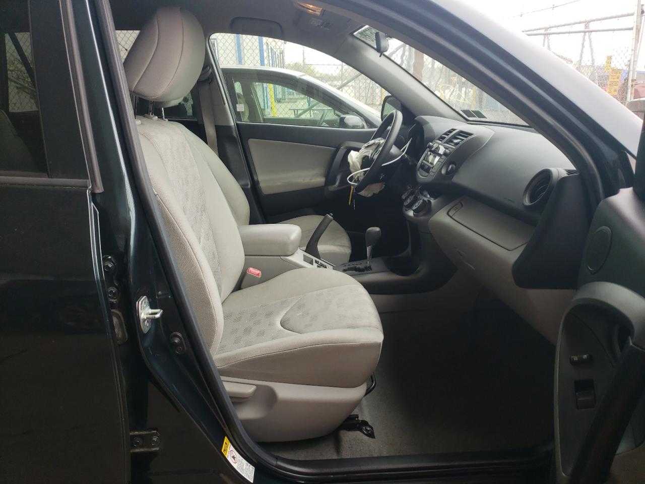 Zdjęcie 5 z aukcji – 2010 TOYOTA RAV4 z VIN 2T3BF4DV7AW055143