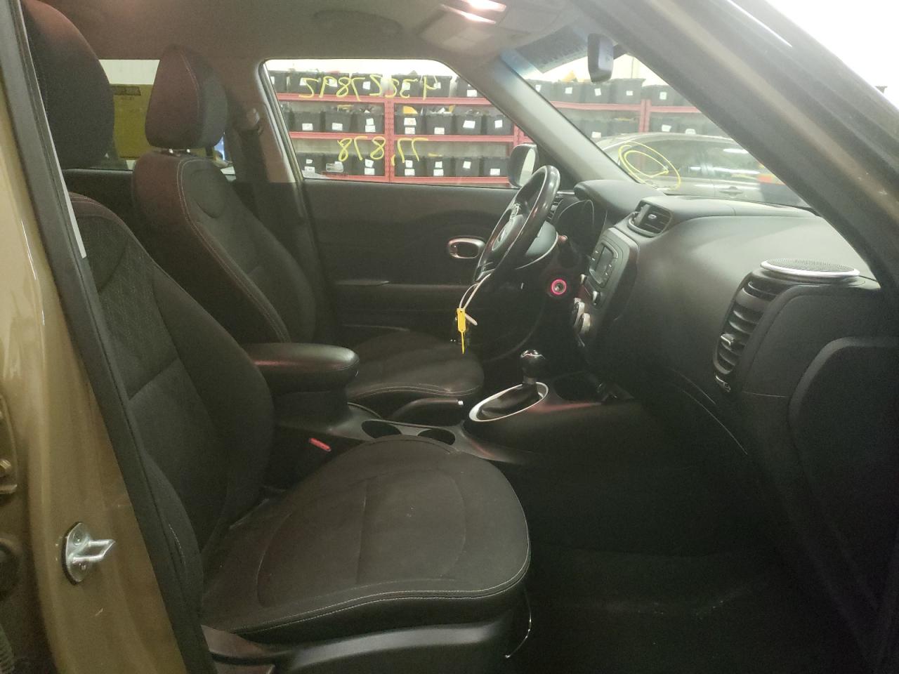 Photo 5 from auction – 2016 KIA SOUL with VIN KNDJN2A24G7297096