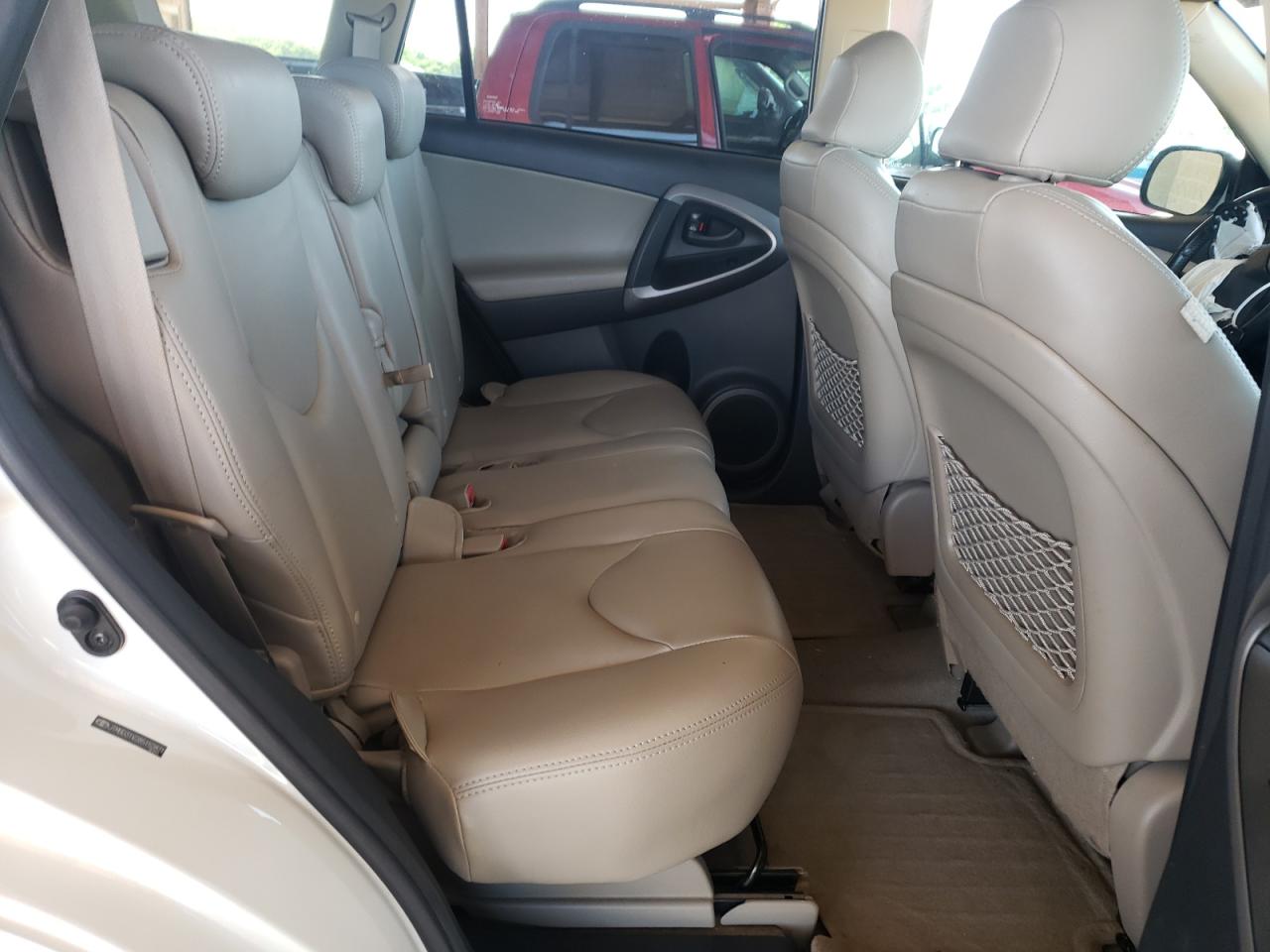 Photo 6 from auction – 2008 TOYOTA RAV4 with VIN JTMBD31V285152871