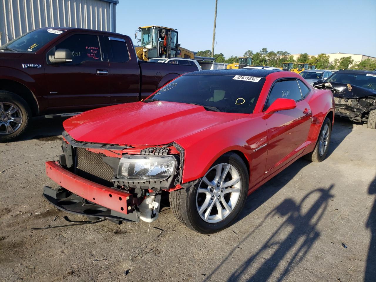Photo 2 from auction – 2015 CHEVROLET CAMARO LS with VIN 2G1FB1E39F9254696