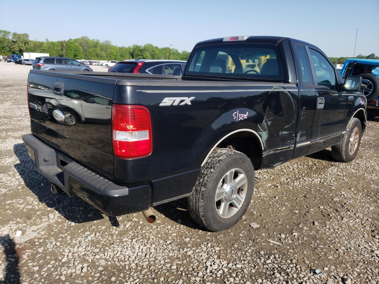 Photo 4 from auction – 2008 FORD F150 with VIN 1FTRF12W58KD71104
