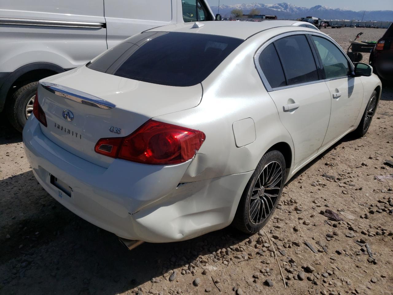Photo 4 from auction – 2008 INFINITI G35 with VIN JNKBV61E48M222017