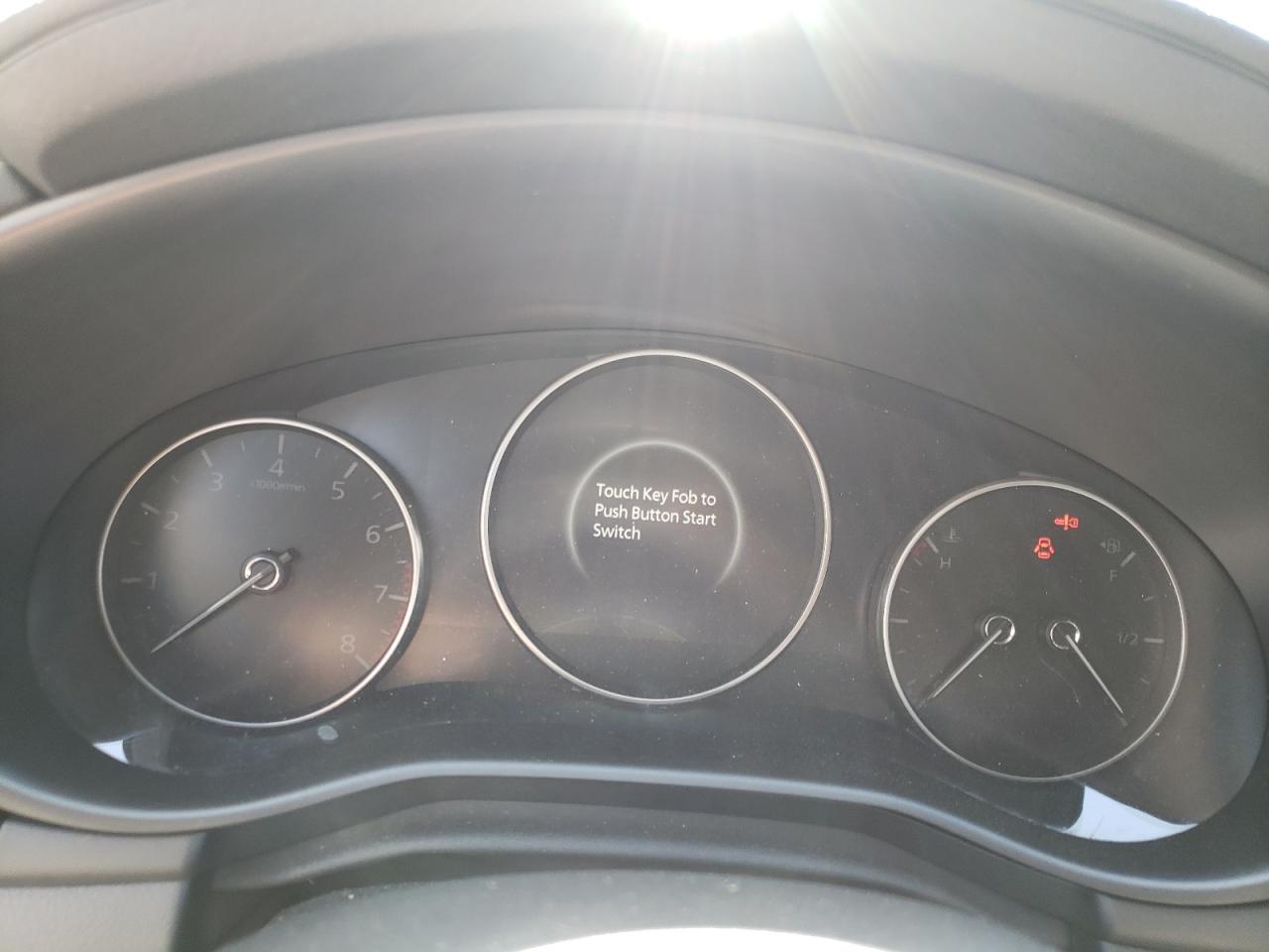 Photo 8 from auction – 2019 MAZDA 3 PREFERRE with VIN JM1BPAMM4K1133252