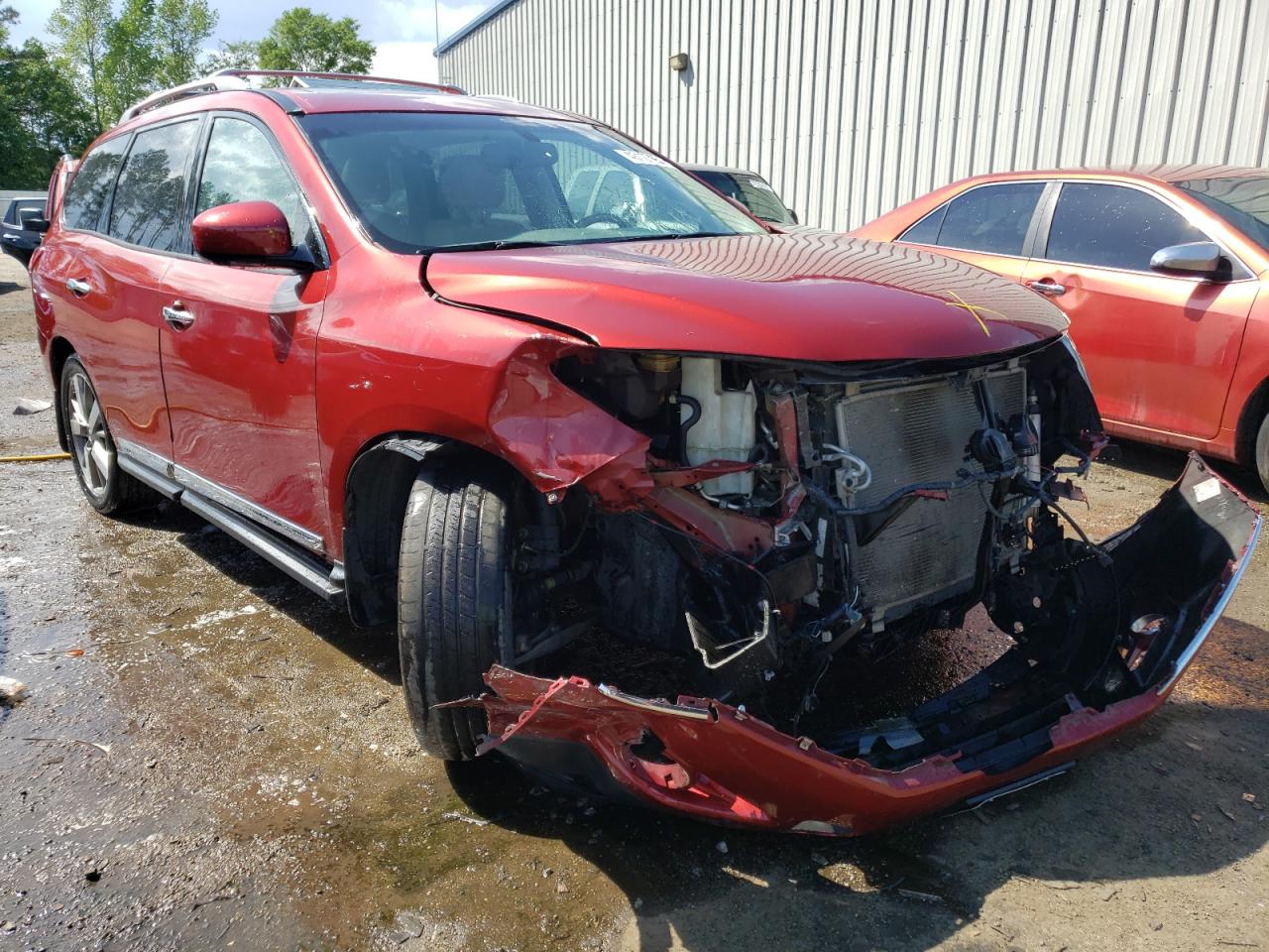 NISSAN PATHFINDER 2015 with VIN 5N1AR2MMXFC655627 - Photo from auction