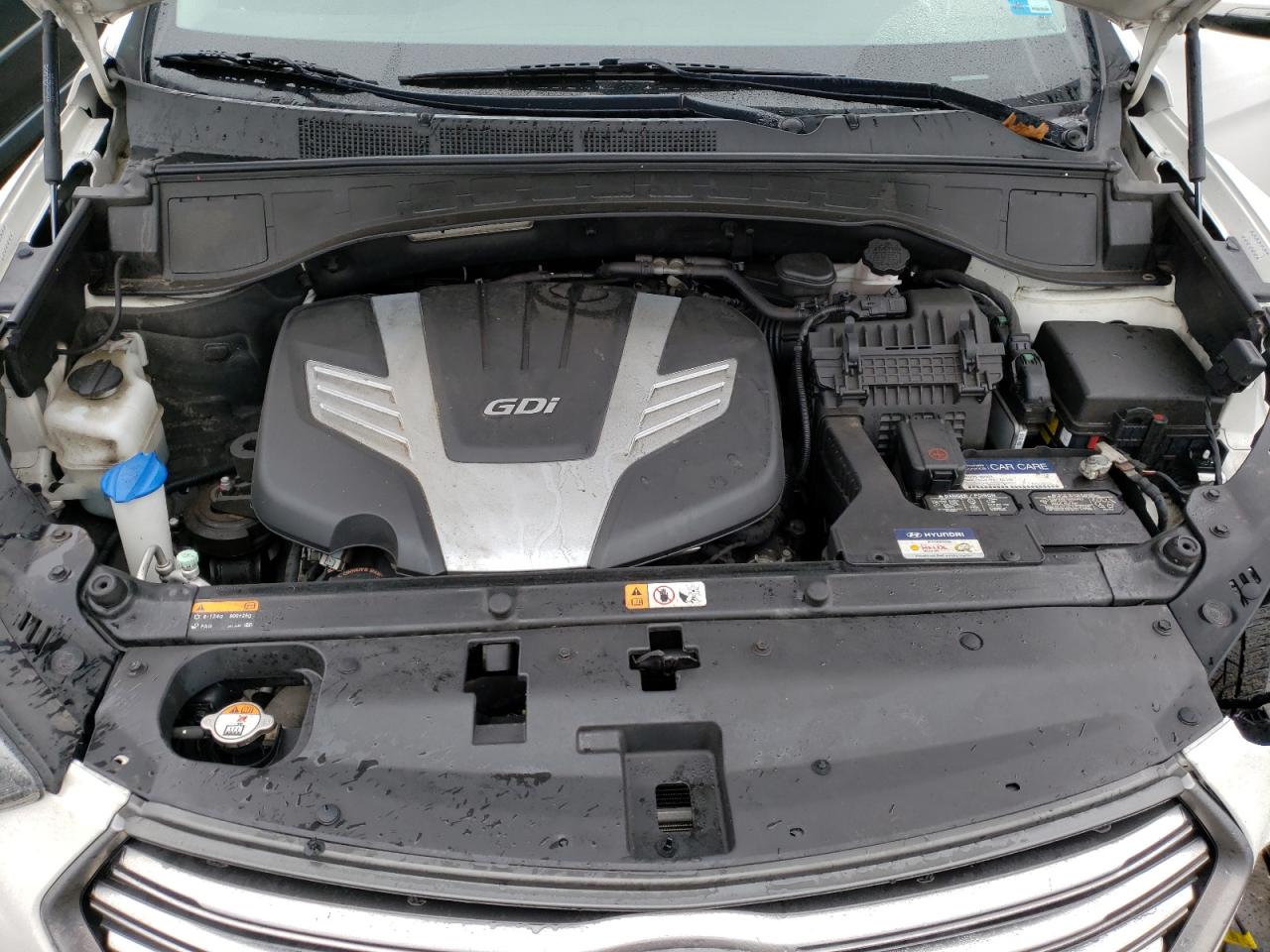 Photo 7 from auction – 2017 HYUNDAI SANTA FE S with VIN KM8SRDHF3HU212468