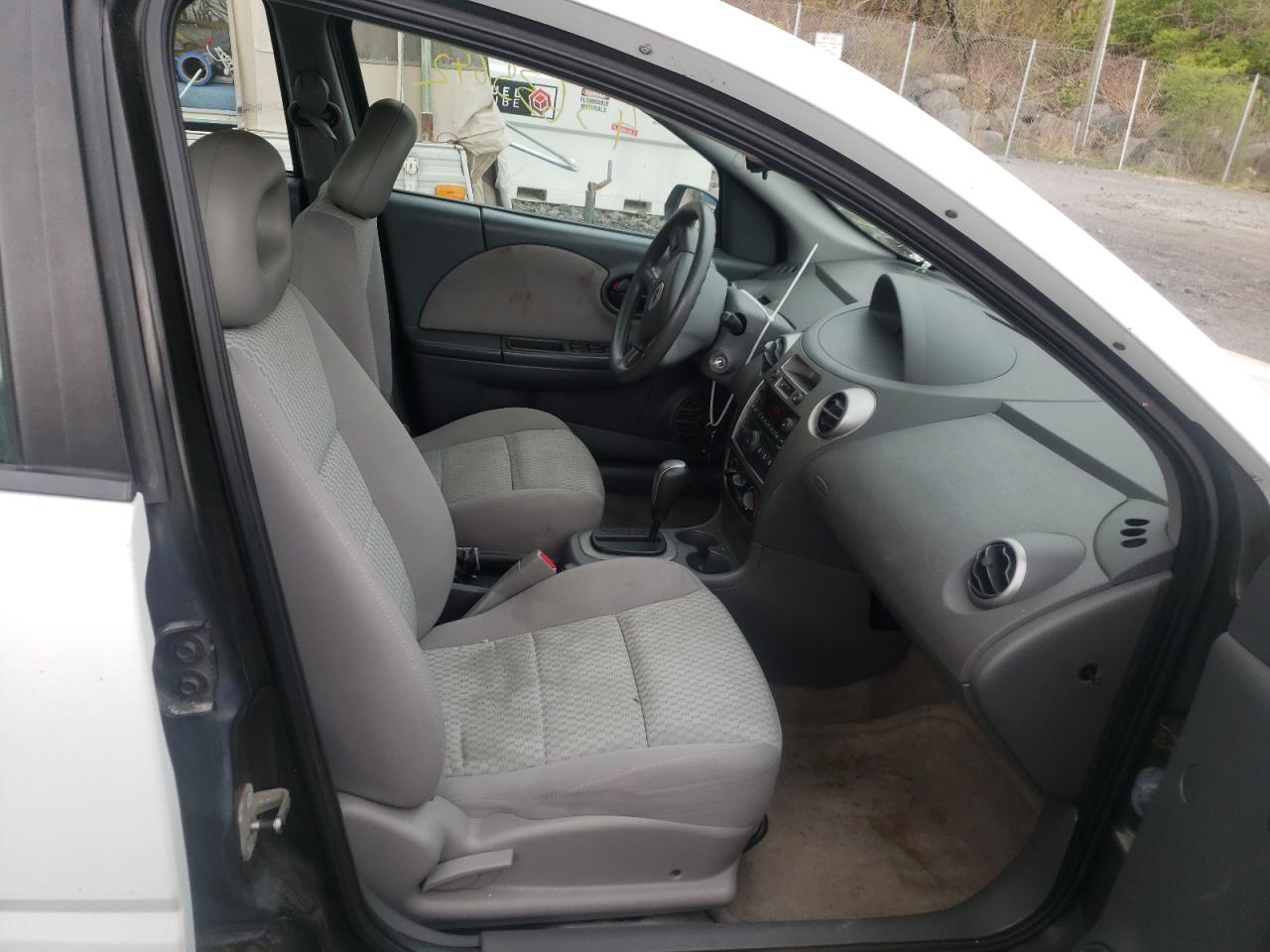Photo 5 from auction – 2006 SATURN ION LEVEL with VIN 1G8AJ58F36Z126701
