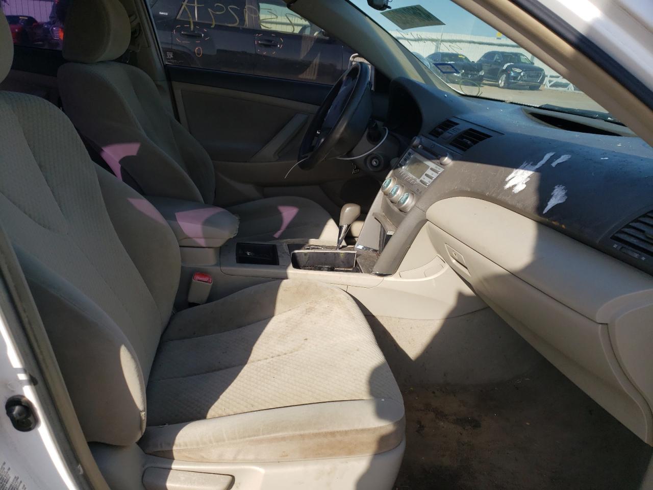Photo 5 from auction – 2007 TOYOTA CAMRY CE with VIN 4T1BE46K37U515017