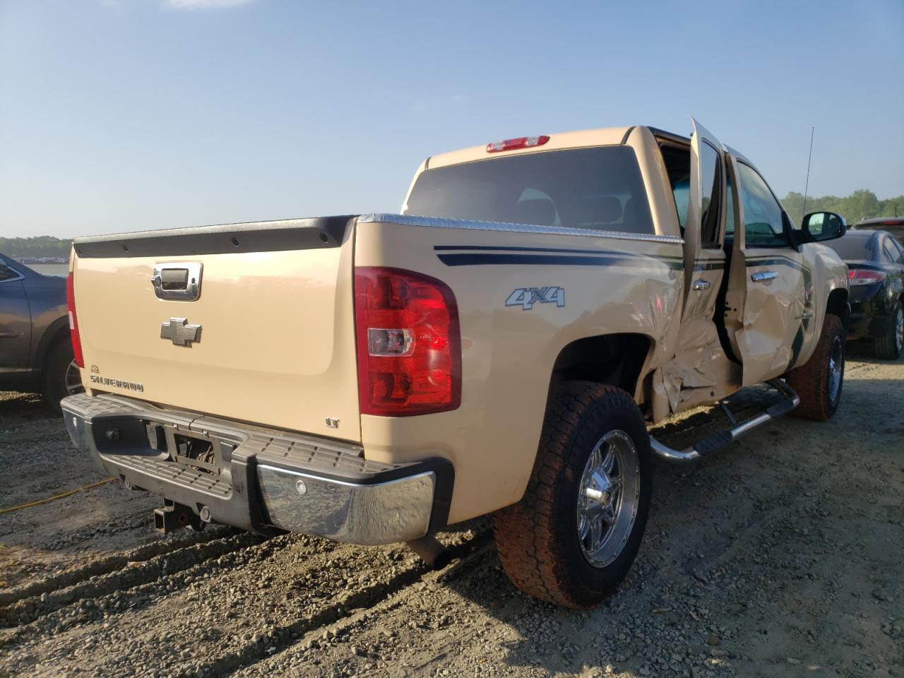 Photo 4 from auction – 2012 CHEVROLET SILVERADO with VIN 1GCPKSE75CF196450