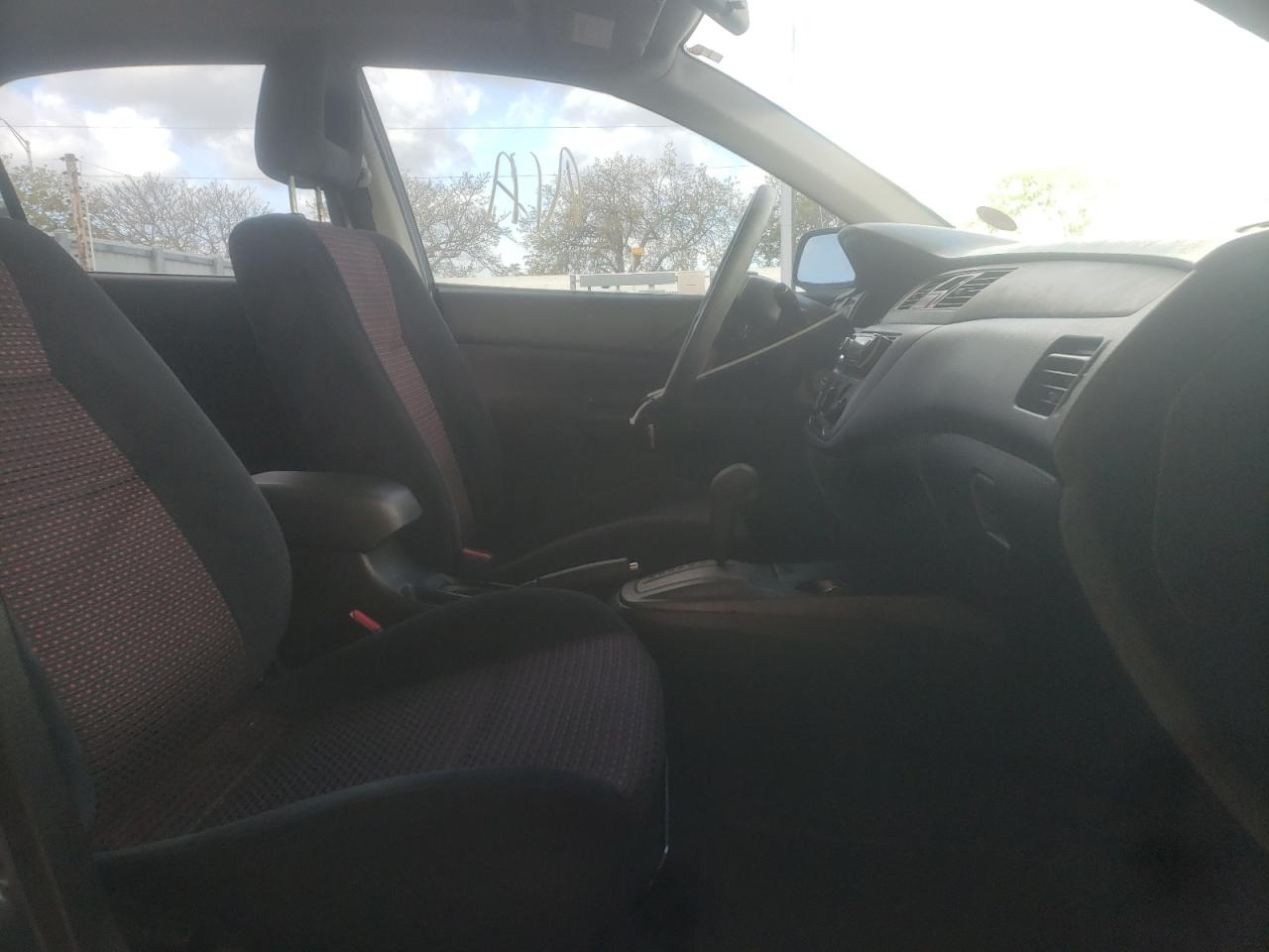 Photo 5 from auction – 2004 MITSUBISHI LANCER RAL with VIN JA3AJ66F64U028799