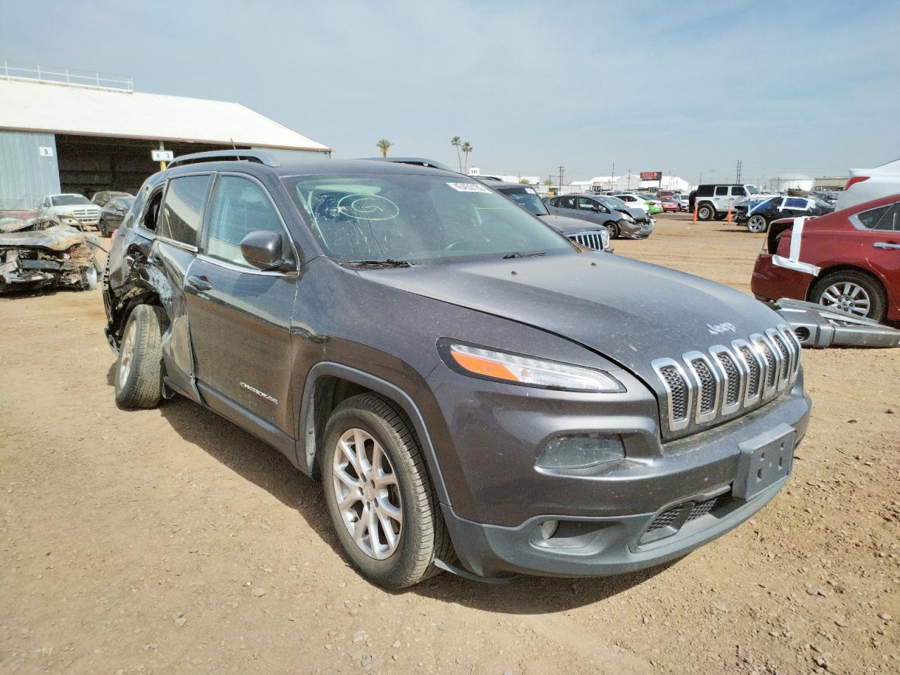 JEEP CHEROKEE L 2016 with VIN 1C4PJLCB4GW280782 - Photo from auction