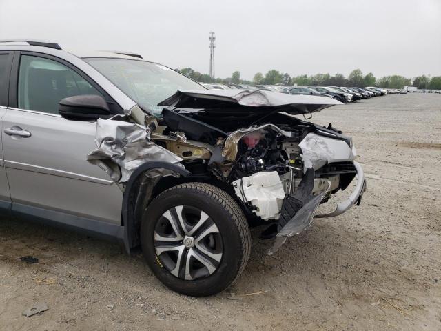Photo 9 from auction – 2017 TOYOTA RAV4 LE with VIN 2T3BFREV3HW674599