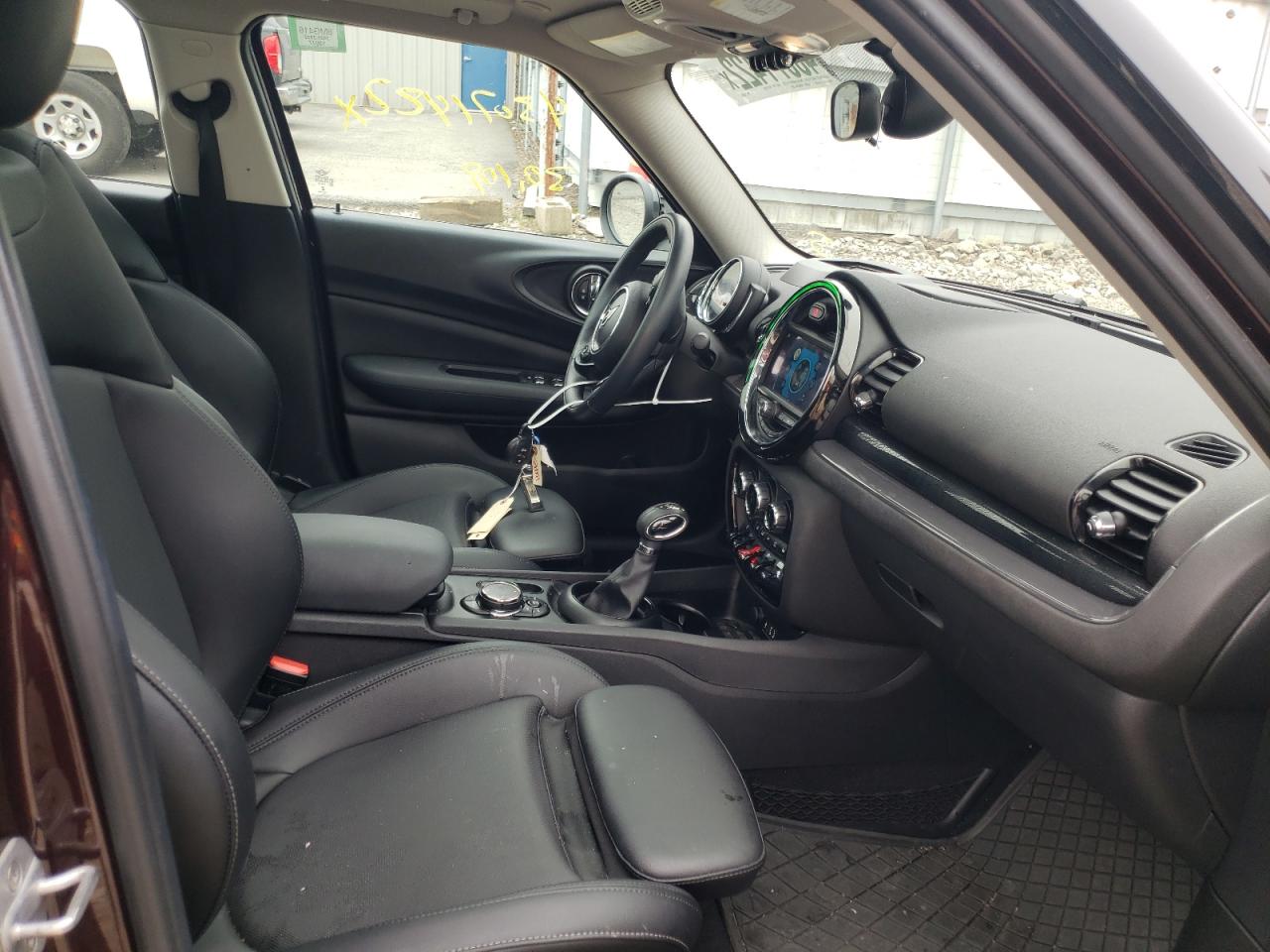 Photo 5 from auction – 2018 MINI COOPER CLU with VIN WMWLU1C54J2F28953