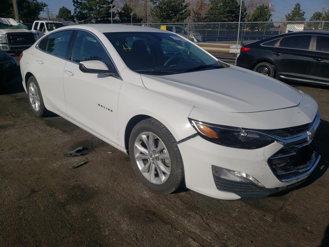 CHEVROLET MALIBU LT 2020 with VIN 1G1ZD5ST7LF092914 - Photo from auction