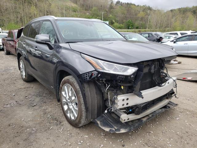TOYOTA HIGHLANDER 2021 with VIN 5TDXBRCH8MS017100 - Photo from auction