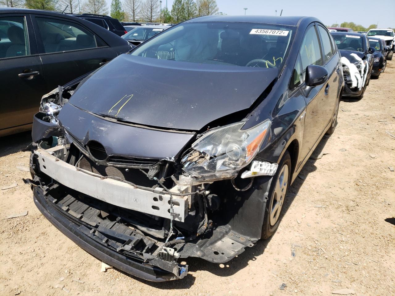 Photo 2 from auction – 2013 TOYOTA PRIUS with VIN JTDKN3DU1D5594647