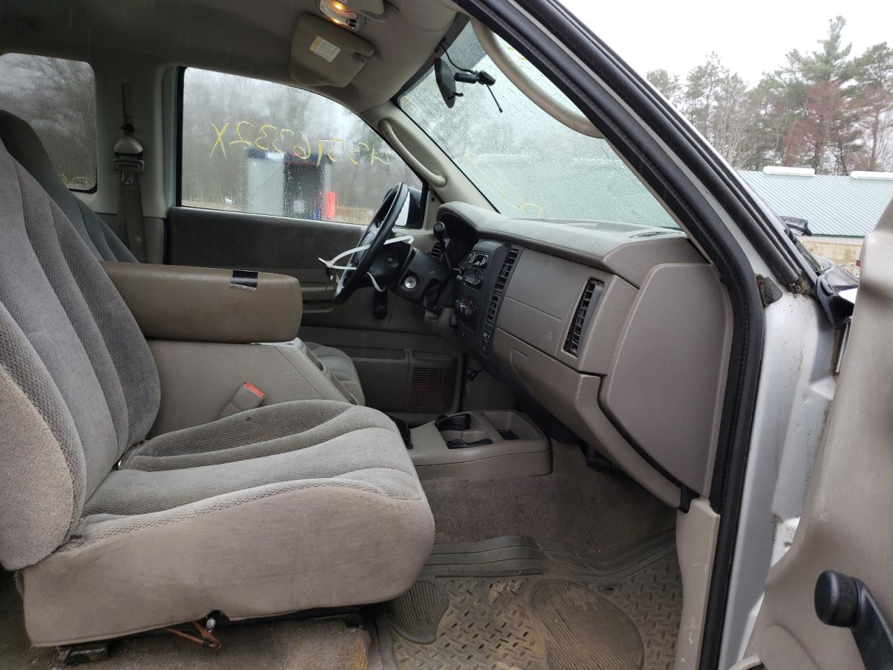 Photo 5 from auction – 2004 DODGE DAKOTA SPO with VIN 1D7HG32N94S549303