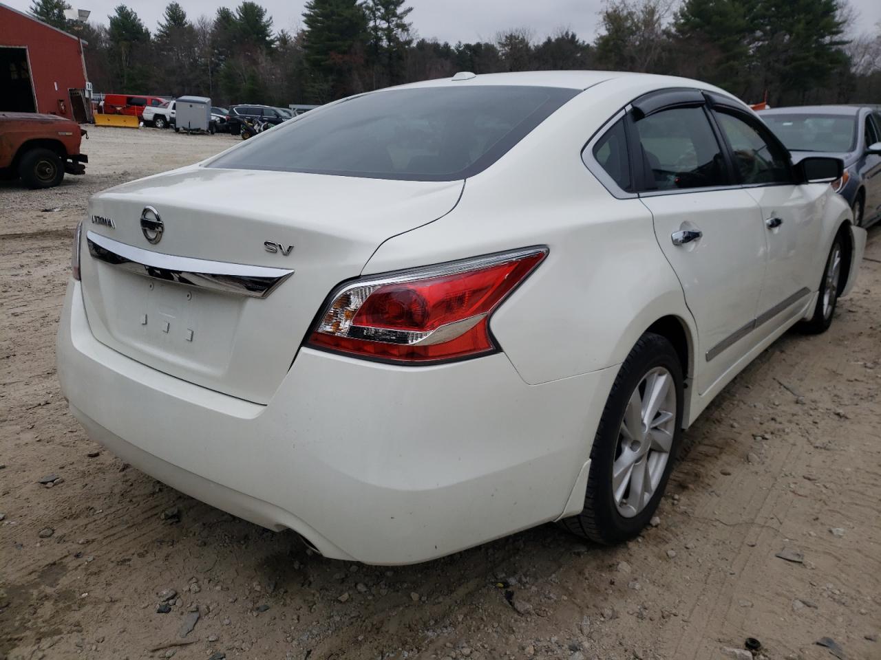 Photo 4 from auction – 2015 NISSAN ALTIMA 2.5 with VIN 1N4AL3AP0FC158179
