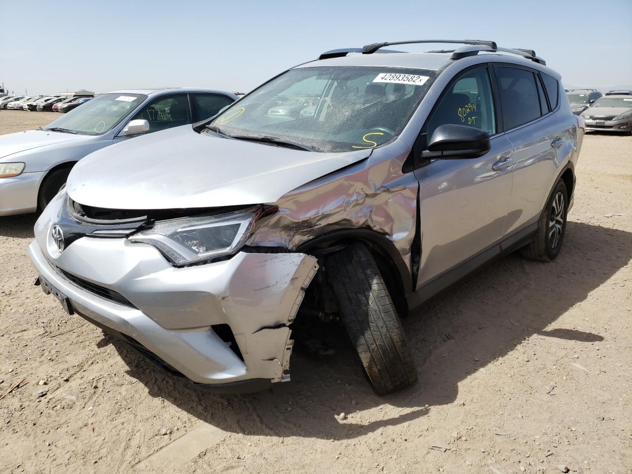 Photo 2 from auction – 2016 TOYOTA RAV4 LE with VIN 2T3BFREV9GW531705