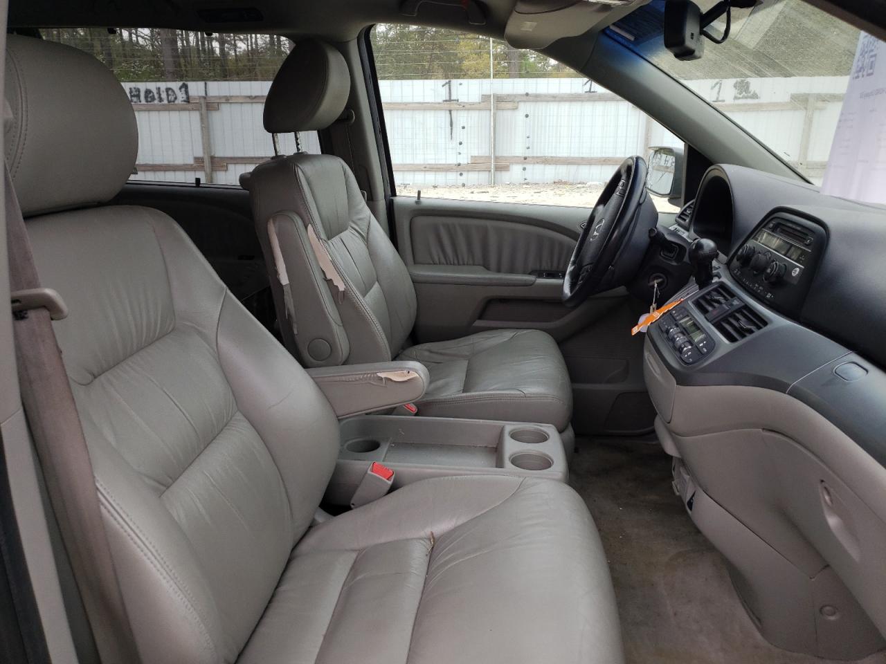 Photo 5 from auction – 2008 HONDA ODYSSEY EX with VIN 5FNRL38668B404197