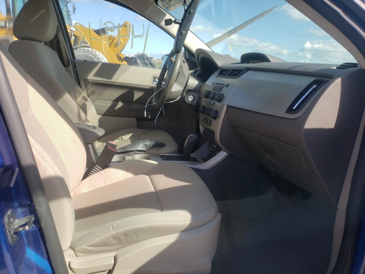 Photo 5 from auction – 2009 FORD FOCUS with VIN 1FAHP36N19W212294