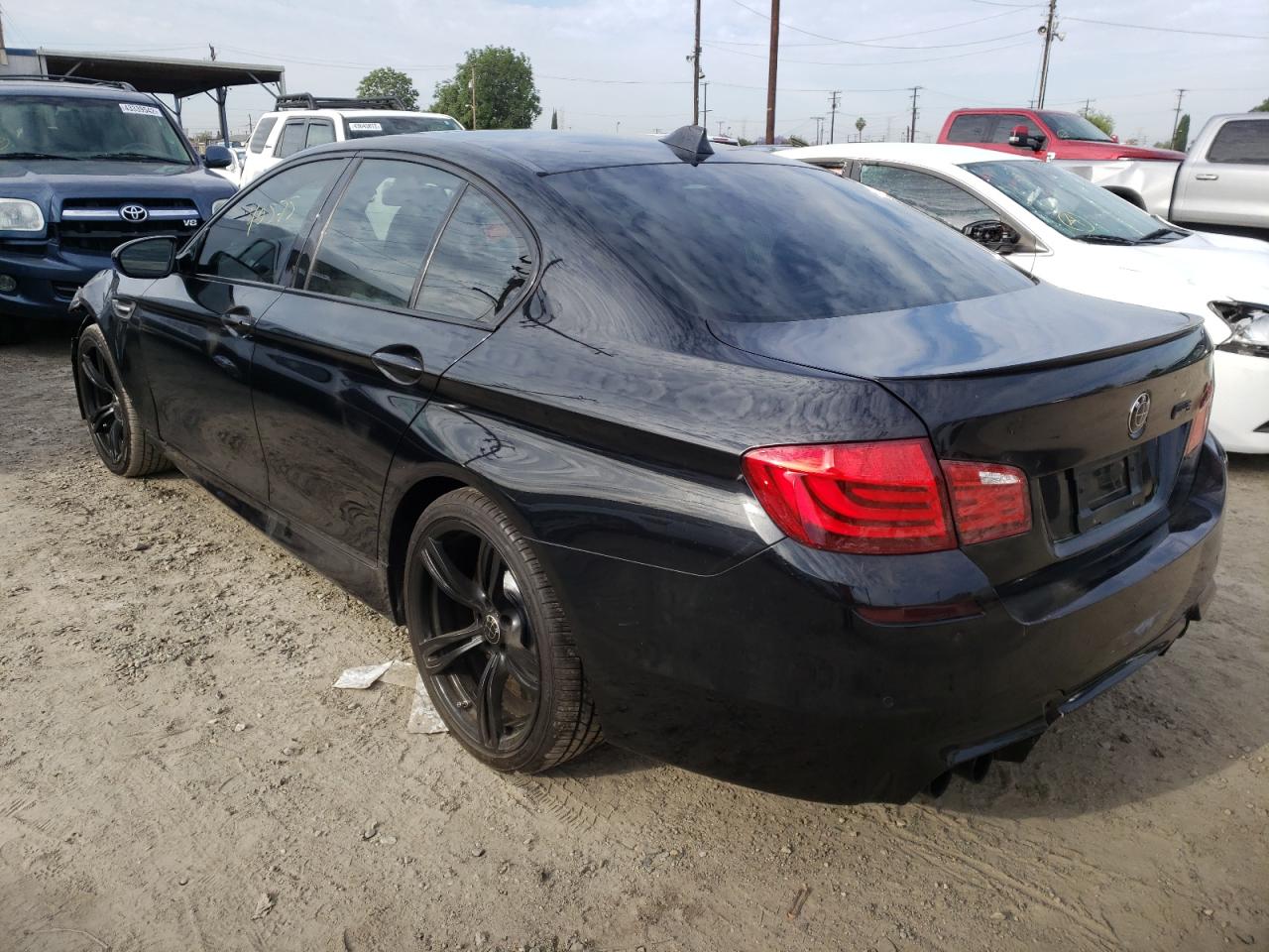 Photo 3 from auction – 2013 BMW M5 with VIN WBSFV9C53DD095765
