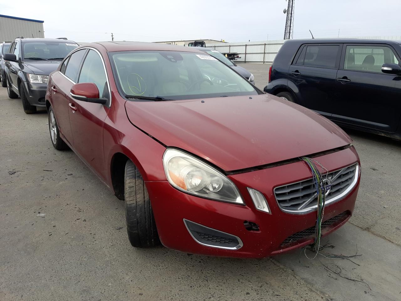 VOLVO S60 T5 2012 with VIN YV1622FSXC2054692 - Photo from auction