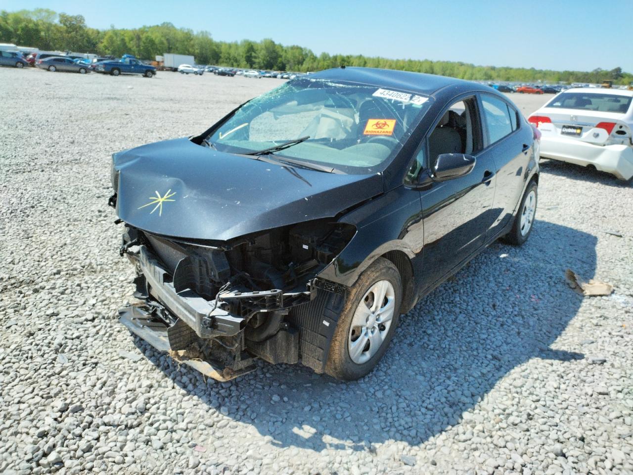 Photo 2 from auction – 2015 KIA FORTE LX with VIN KNAFK4A68F5269533