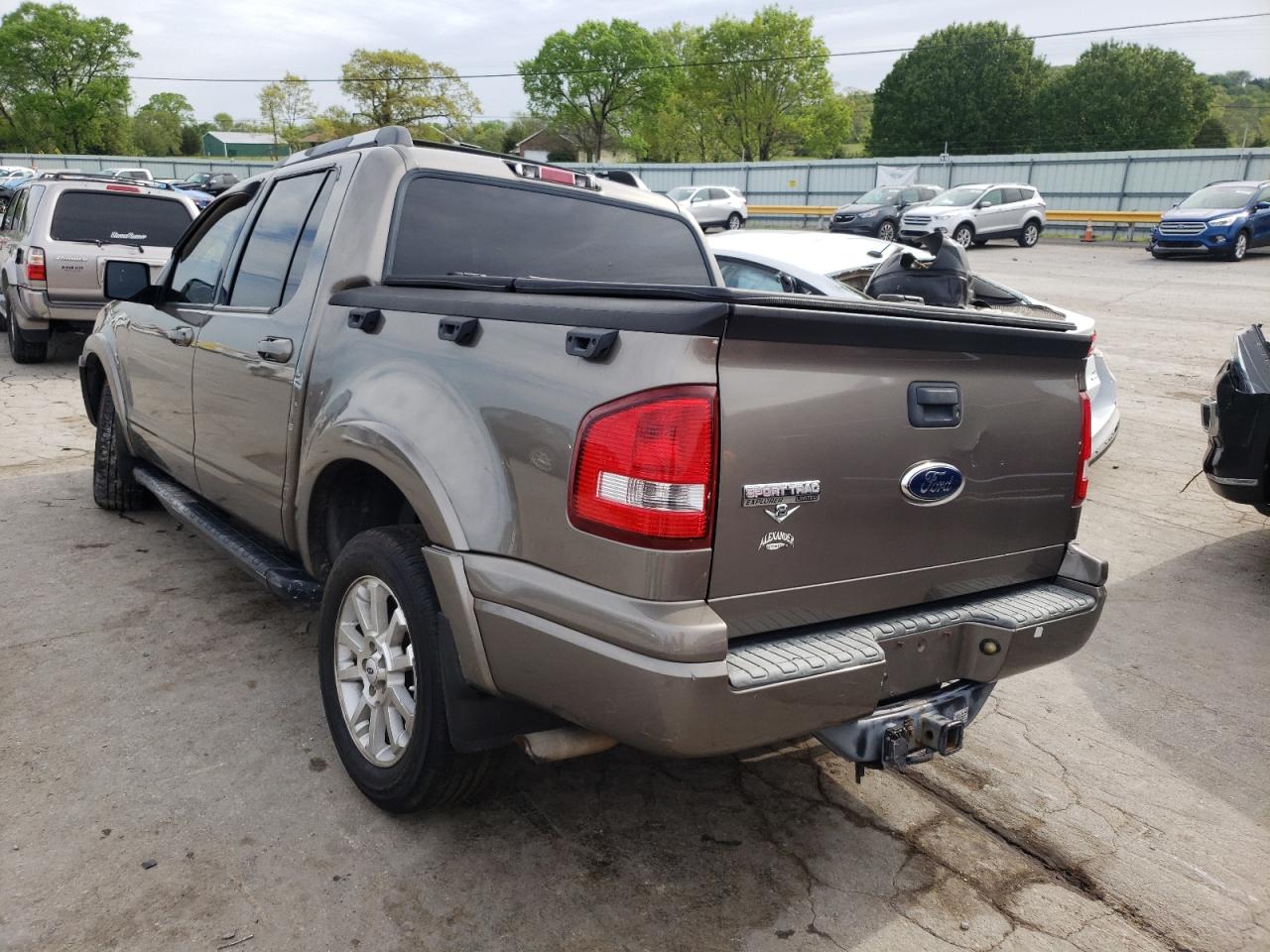 Photo 3 from auction – 2007 FORD EXPLORER S with VIN 1FMEU33837UA21856