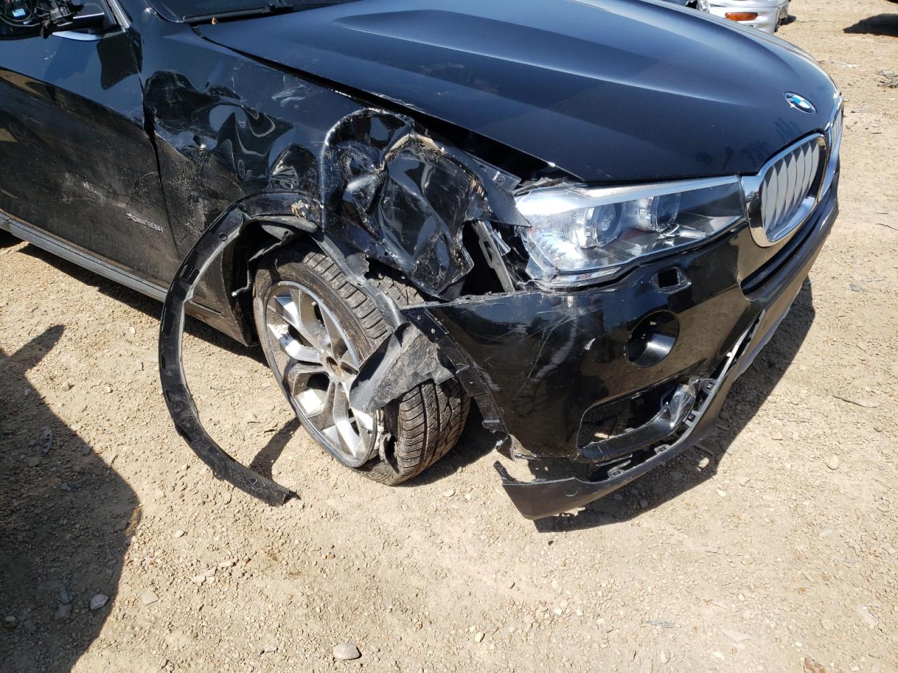 Photo 9 from auction – 2017 BMW X3 XDRIVE2 with VIN 5UXWX9C32H0T24609