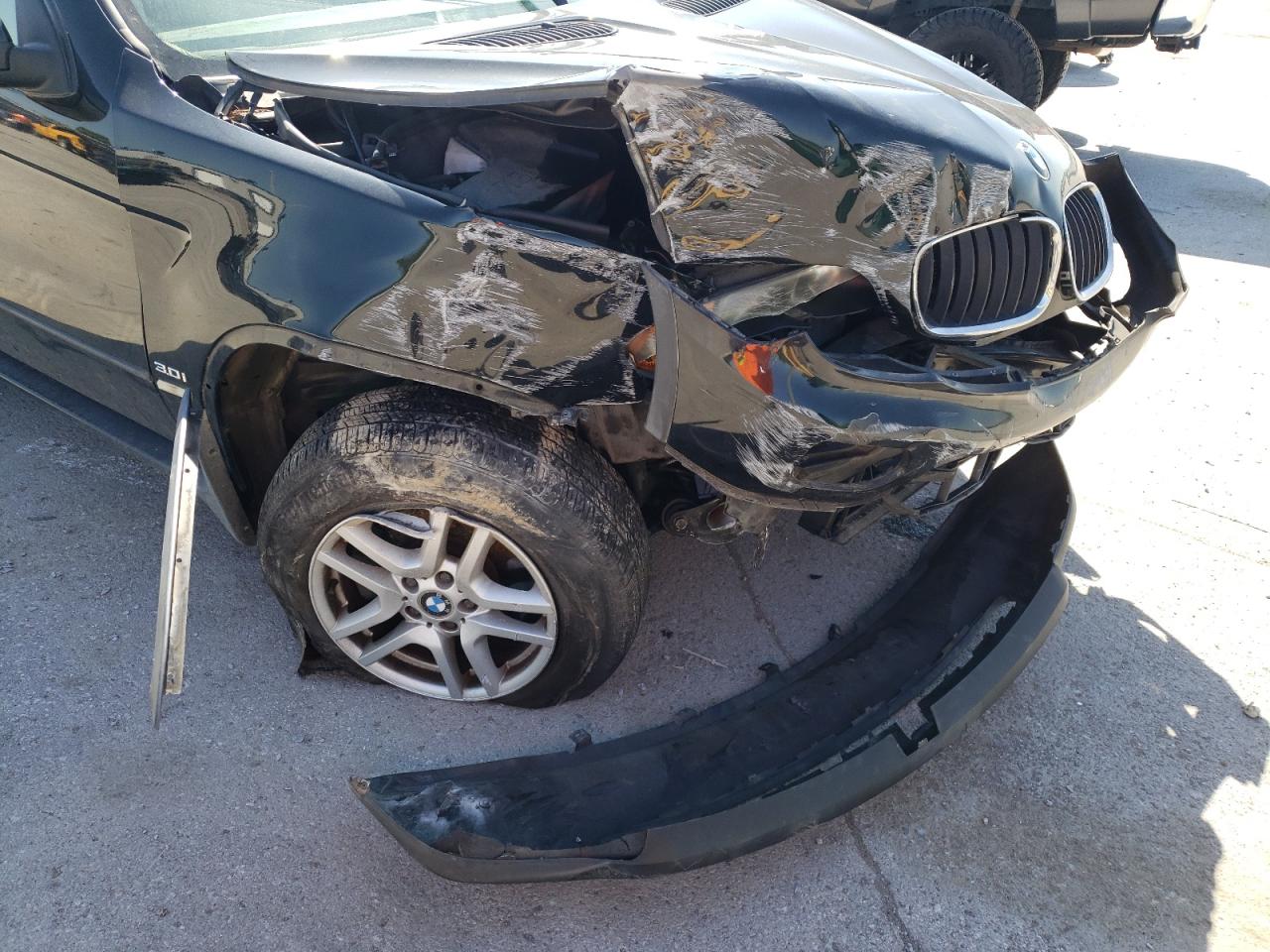 Photo 9 from auction – 2005 BMW X5 3.0I with VIN 5UXFA13595LY16696