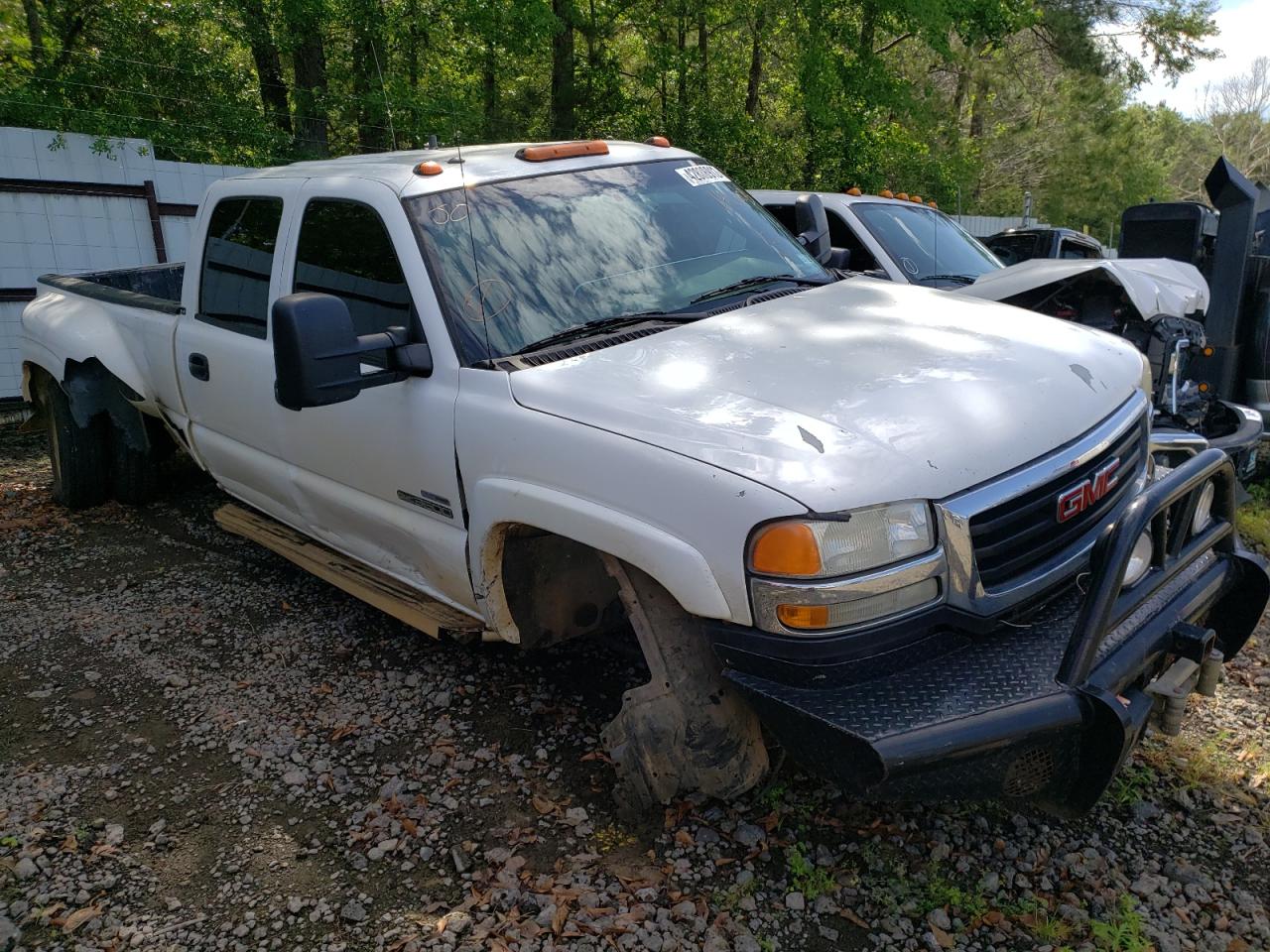 GMC 3500 2007 with VIN 1GDJK33D57F146203 - Photo from auction